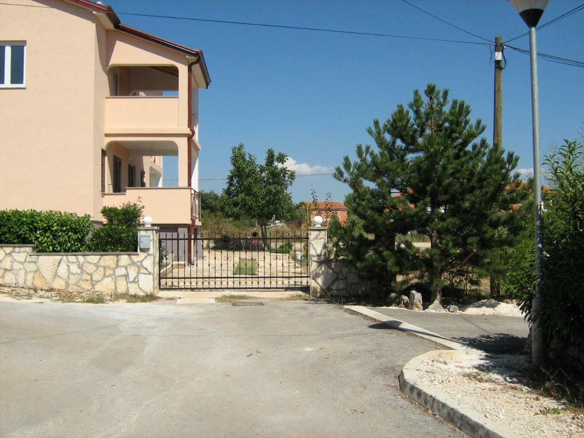 Apartamento Tona Rovinjsko Selo Exterior foto